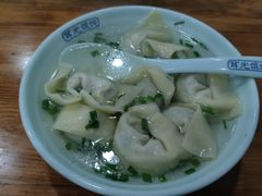 -潘国仙耳光馄饨(黄家阙路店)