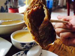 -溢心园香河肉饼总店