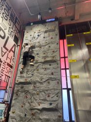 -嗨翻Hi-Fun竞技主题乐园·蹦床团建生日聚会(五棵松华熙店)