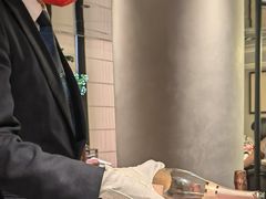 -海派悦庭·海胆烧麦·新融合菜(凯德广场店)