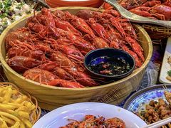 -亮亮虾城·地道油焖大虾(吴家山总店)