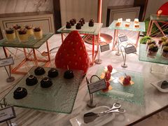 梦幻甜品台-东海朗廷酒店秀·Silk自助餐厅