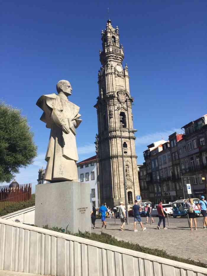 教士教堂-"古城就要有古城的样子,古老的街道配上古老.