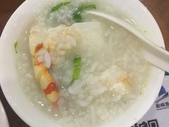 -顺峰渔港中国人的餐厅