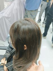 -宫铭烫发染发接发店