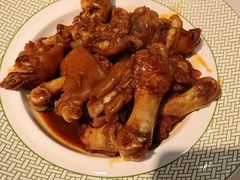 -嗨辣小聚·盘锦河蟹·海鲜烧烤龙虾(盘锦十年好店)