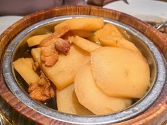 -苹果树下艺术餐厅(宋庄店)