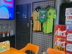 -京狮炙燥·精酿烧烤(首经贸店)