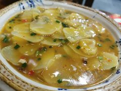 酸水土豆片-黄桷树曹家私房菜(江与城店)
