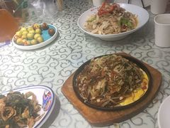 -巴特餐饮6加1音乐餐吧·新疆菜