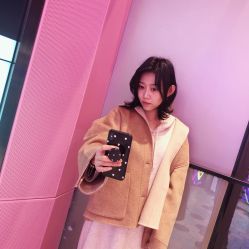 -AYO SALON