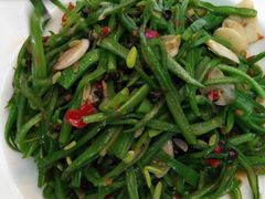 韭菜花炒豆角-云腾食府·云南菜