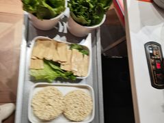油麦菜-八合里潮汕鲜牛肉火锅(吉大店)