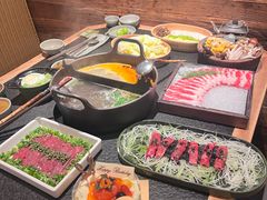 -三出山火锅(南京万象天地店)