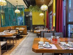 -黄泥岗·地道湖北菜(奥特莱斯店)