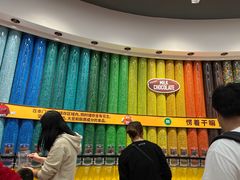 -m豆巧克力世界(上海世茂广场店)