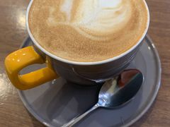 榛子海盐卡布奇诺-榖屋house of flour(张江首店)