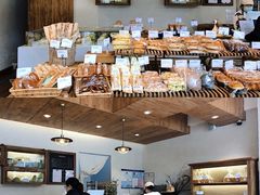 面包甜点陈列柜-那家面包房(珠江路店)