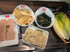 -七欣天香辣蟹火锅(南京建宁路大观天地店)