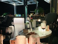 -瑰丽酒店·海吧·天际下午茶·现场DJ·天台酒吧