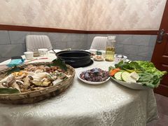 -原林野山菌火锅·炒菌(关上野生菌一条街店)