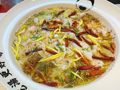 老坛酸菜鱼-江渔儿酸菜鱼(东厦一百店)