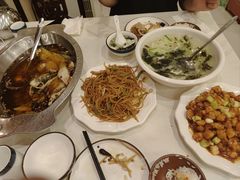 -鑫巴蜀小镇 · 水煮鱼专研店(玉桥店)