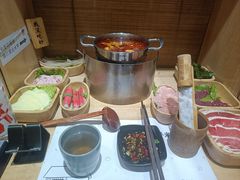 -独食火锅·半米屋台(直营总店)