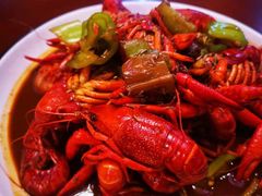 -虾弄弄海派小龙虾·牛羊蝎子火锅