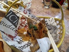 -唐宫小聚(新港中心店)