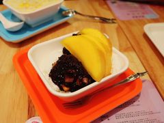 芒果白雪黑糯米甜甜-满记甜品(荟聚购物中心店)