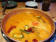 -洱火云南酸菜牛肉火锅(石景山当代商城店)