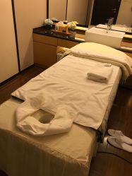 -Oasis Beauty水磨坊科技美肤中心