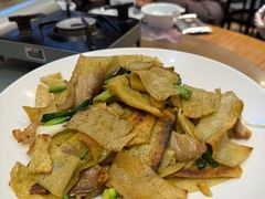 -黄泥岗·地道湖北菜(奥特莱斯店)