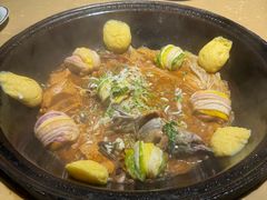 -万里闯关东铁锅炖菜馆(高新旗舰店)