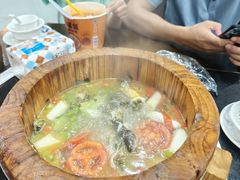 -乌蒙鱼府怪石咕噜鱼木桶鱼