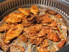 -绿岛港轩海鲜烤肉涮锅自助餐厅