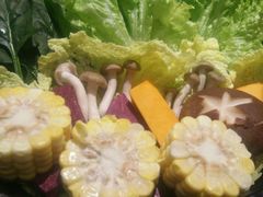 -煲宫猪肚鸡(昆山金鹰国际购物中心店)
