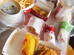 -肯德基(宝利丰店)