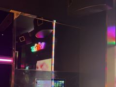 -温莎KTV(珠江路店)