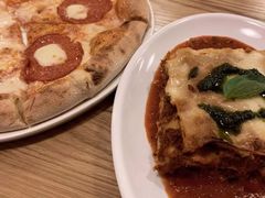 -城市大道红炉披萨烘焙坊