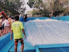 -欢乐水魔方水世界