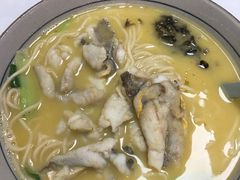 -明呈黄鱼面馆(斜土路店)