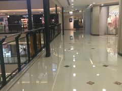 -梅龙镇广场