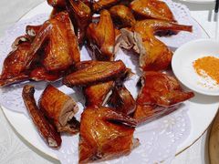 中山妙龄乳鸽-十二粤味·顺德菜·烧鹅点心(五四广场店)