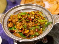 干锅肥肠-95号酱骨·一块豆腐(展春园西路店)