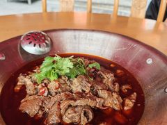 -大众跷脚牛肉馆·非遗传承单位(峨眉山店)