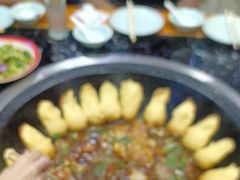-边江铁锅炖鱼(振八街店)