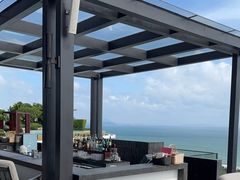 -瑰丽酒店·海吧·天际下午茶·现场DJ·天台酒吧