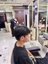 -藤野造型烫发染发